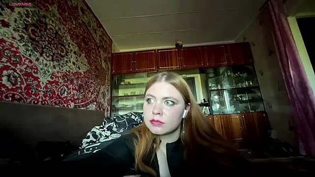Violette_Iguina live cam