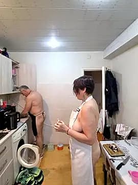 _lady_red_ live cam
