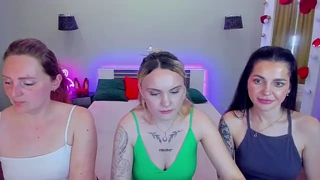 MagicEyess live cam