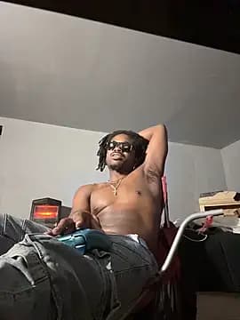 MIGHTYDEMONXXX live cam