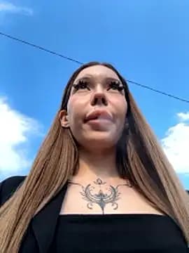 StreetCelebrity live cam