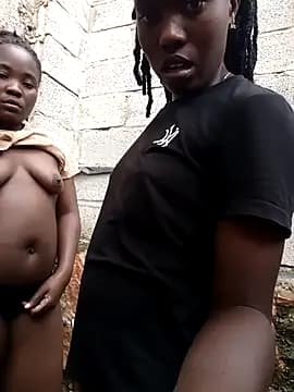 Nelly_jo live cam