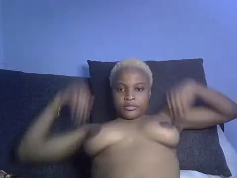 FreakyTrixie111 live cam