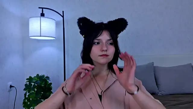 NyraVesperis live cam