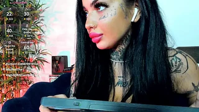 CreamyInkky_ live cam