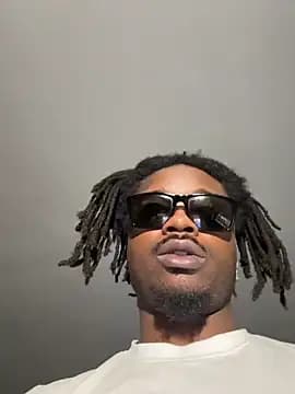 MIGHTYDEMONXXX live cam