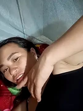 ngaytho004 live cam