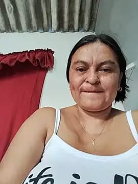 Horny-Mommy-Dirty live cam