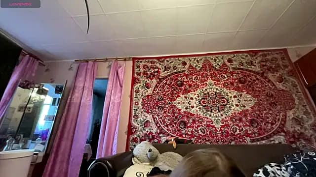 Violette_Iguina live cam