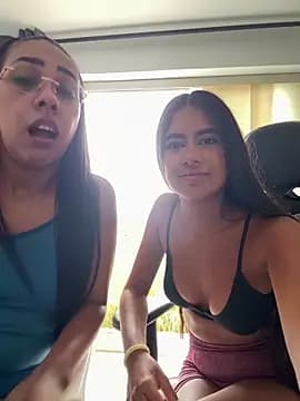 SAMY_AND_ARI live cam