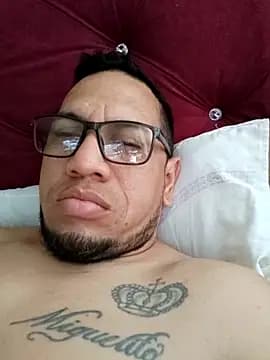 amado_21 live cam