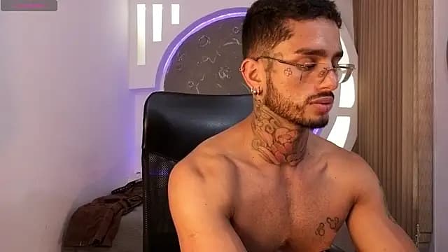 Alanrodgers live cam
