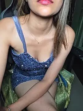Isha_Sax live cam