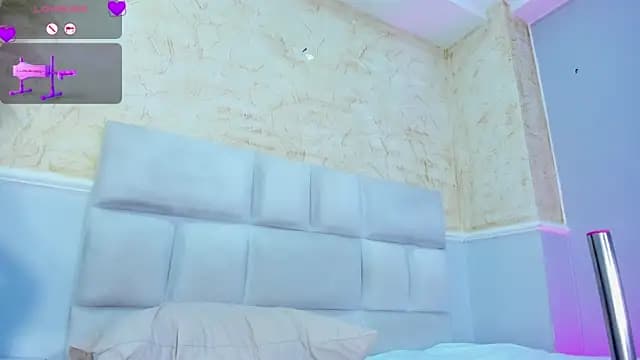ScarletEvanss_ live cam