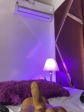 ZoeHarpers live cam