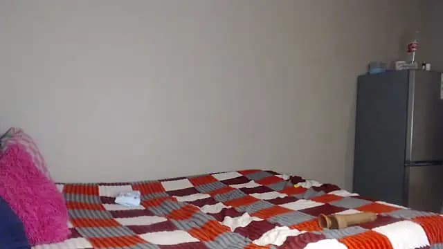PIXIEBITCHXXX26 live cam