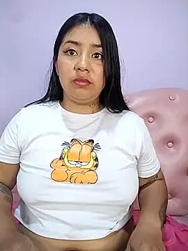 ZariahJeanes live cam