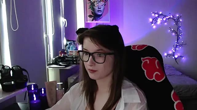 LunaXcherry live cam