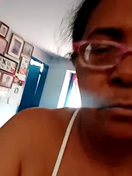 sexymomsn live cam