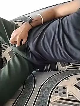 Instant_charger xh live cam