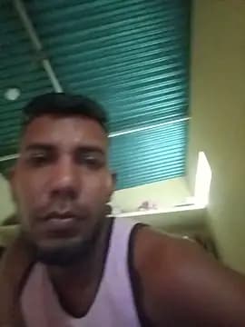 UnreadyChutzpa live cam