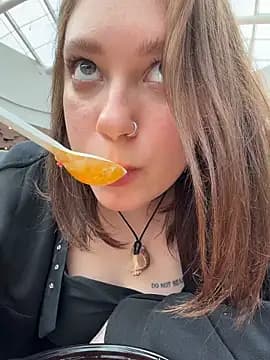 lucy-joy live cam