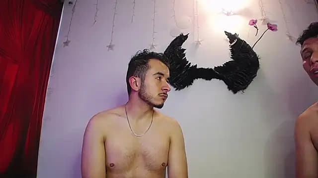 Noha_and_Iam live cam