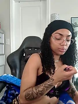 butterflybootyy live cam