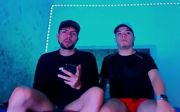 alex_and_christhoper live cam