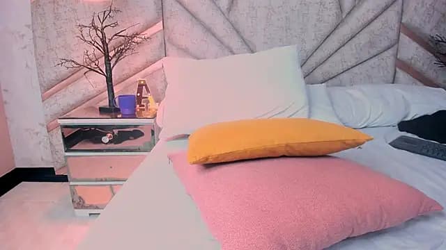 DannTaylor live cam
