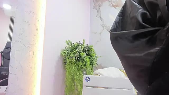 valen_petty live cam