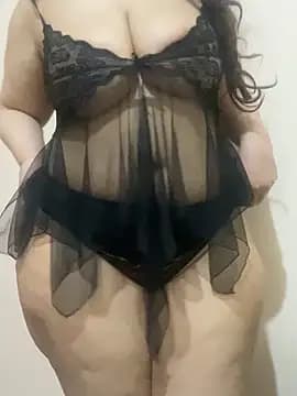 Layan2028 live cam