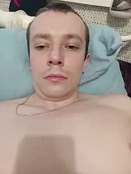 Hornyhoneycock live cam