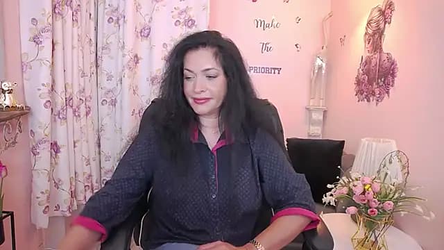 MyLovOne live cam