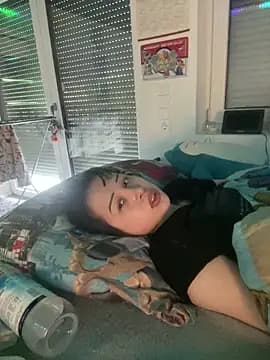 Just-Lilly live cam