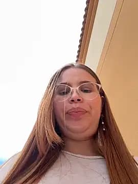 Zoe_brk live cam