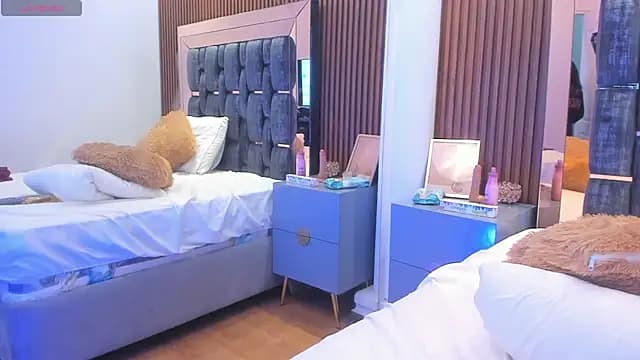 Dulce_Glamor_ live cam