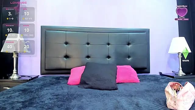 BustyGlow live cam