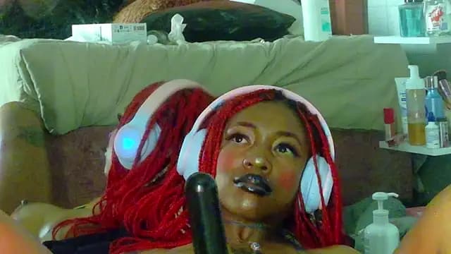 DaniaMarcell live cam