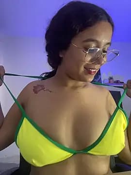 KITTY914 live cam