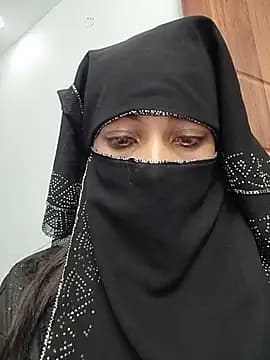 Noorkhatoon live cam