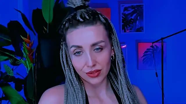 MonicaRiley live cam