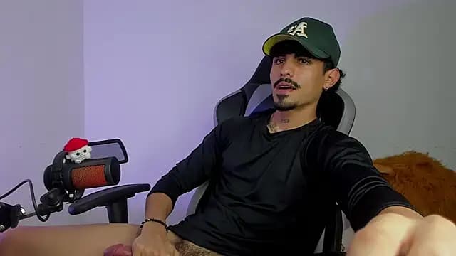 Lukeetaylor live cam