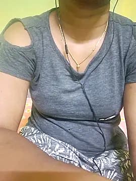 tamil_kanaka live cam on Stripchat