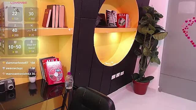 MelodyBlazze live cam