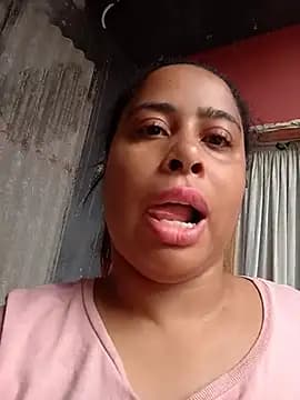 gatinha20257 live cam