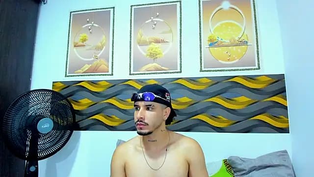 Leon_Hotx live cam