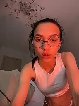 LeslyJouretdy live cam