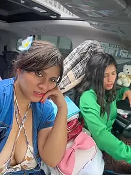 sexi_noemi live cam
