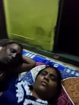 Priyasexcpl live cam